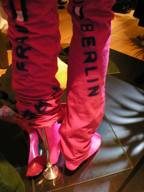 Frau Berlin Hilfiger
